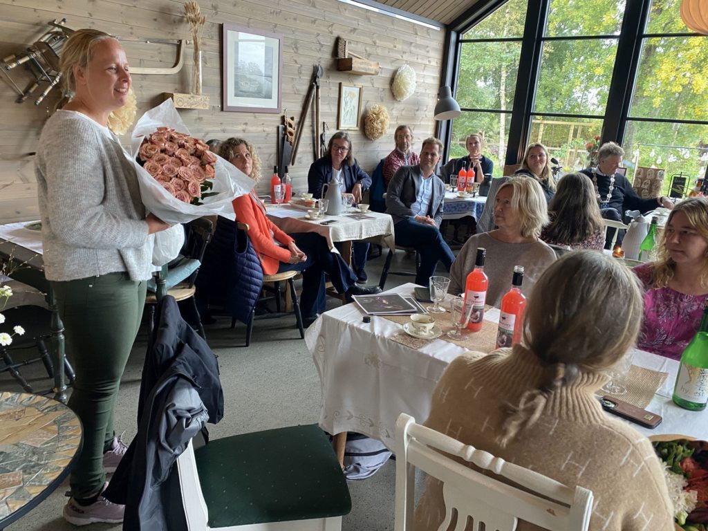 -Vi heier på dere! sa Inger Synøve Johnsen, nestleder i Vestfold Bondelag